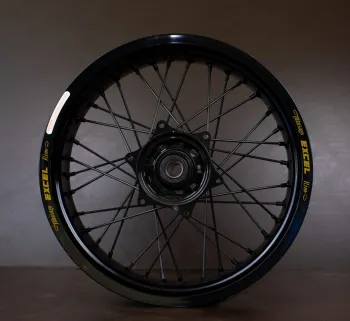 supermoto-zwarte-excel-velg-ngr-zwarte-naaf